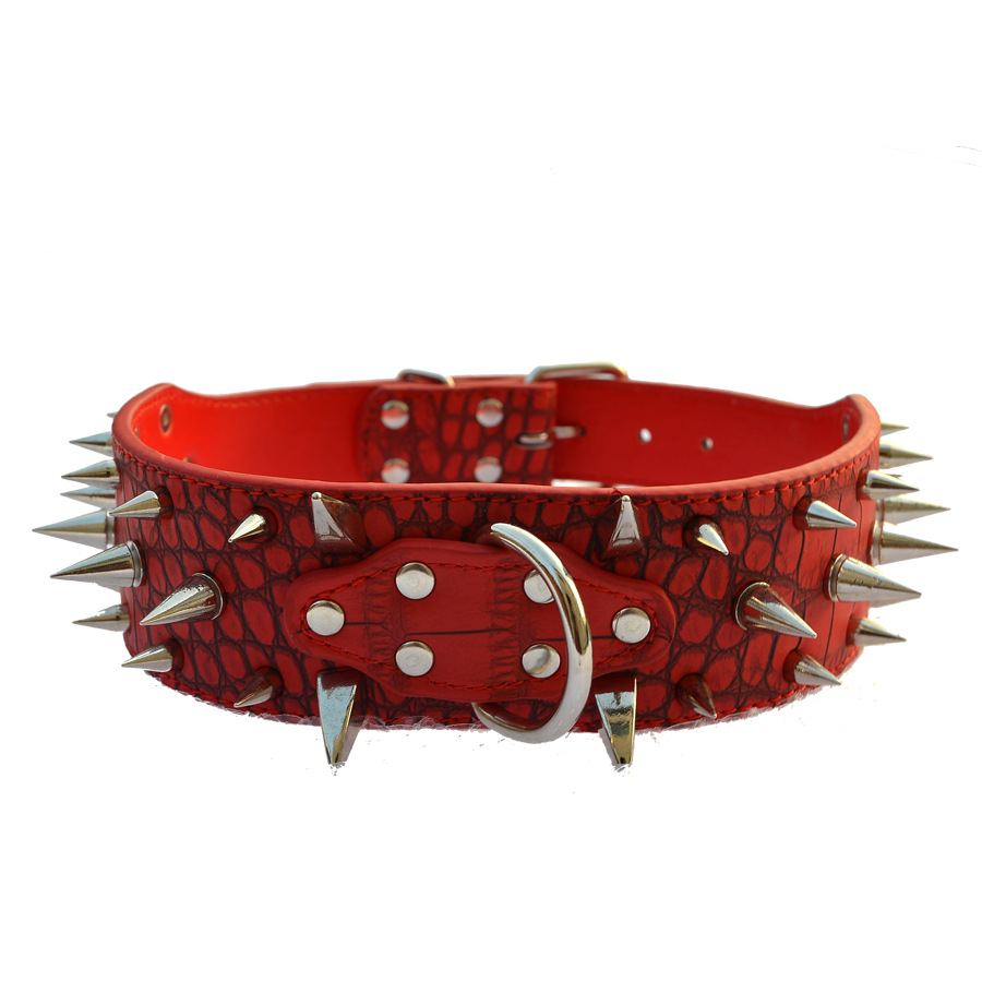 Domineering Spike Dog Collar (Crocodile Pattern)    51 cm length