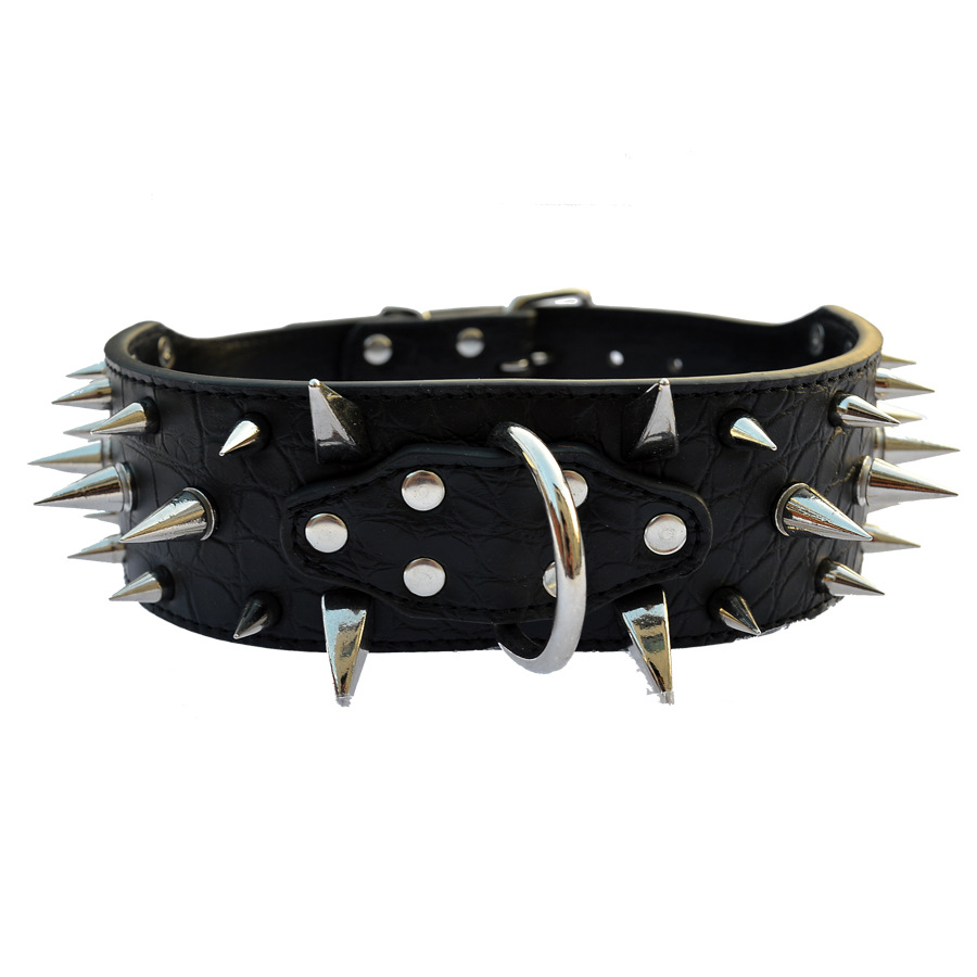 Domineering Spike Dog Collar (Crocodile Pattern)    61 cm length