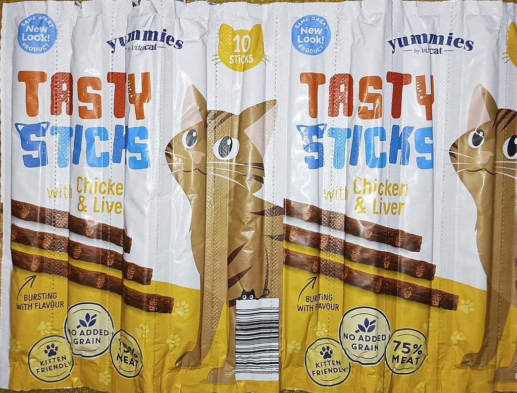 Yummies by Vitacat Tasty SticksTreats (Chicken and Liver)