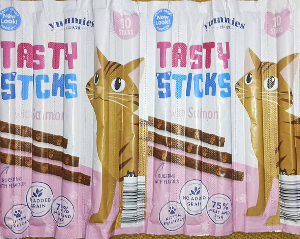 Yummies by Vitacat Tasty Stick Treats (Salmon)